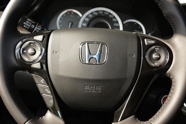 2014款本田雅阁2.4L EXN豪华导航版