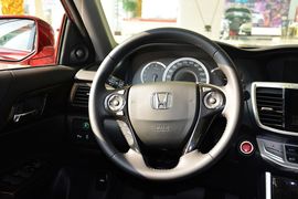 2014款本田雅阁2.4L EXN豪华导航版