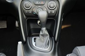 2015款菲亚特菲翔1.4T自动尊享版