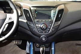2012款现代飞思Veloster 1.6T自动尊享版