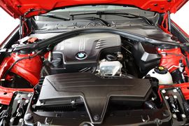 2013款宝马3系GT 320i风尚设计套装