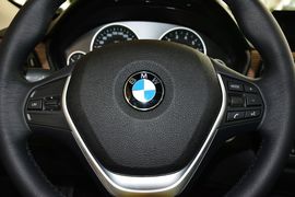 2013款宝马3系GT 320i风尚设计套装