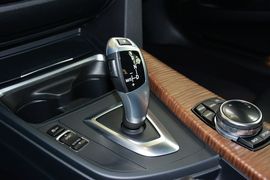 2013款宝马3系GT 320i风尚设计套装
