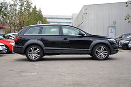 2015款奥迪Q7 40TFSI典藏型