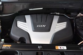 2013款现代格锐3.3L 7座旗舰版