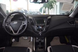 2012款现代飞思Veloster 1.6T自动旗舰版