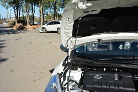 2014款日产骐达1.6L CVT酷咖版