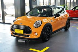 2014款MINI COOPER Excitement 1.5T