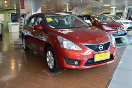 2011款日产骐达1.6L手动智能型