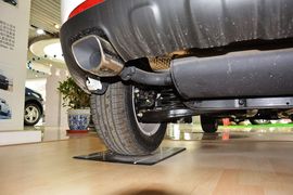 2015款双龙柯兰多2.0L两驱自动致享版