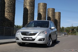 2009款海马新普力马试驾