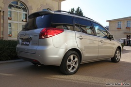 2009款海马新普力马试驾