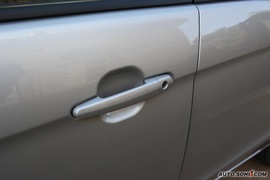 2009款海马新普力马试驾