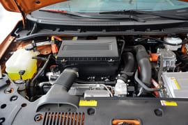 2014款比亚迪秦1.5T旗舰型