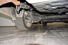 2014款比亚迪秦1.5T旗舰型