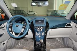 2014款比亚迪秦1.5T旗舰型