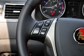 2015款东风风行景逸X5 1.8T尊享型