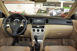 2013款丰田花冠EX 1.6L手动卓越版