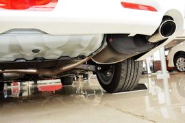 2013款丰田锐志2.5V尚锐导航版