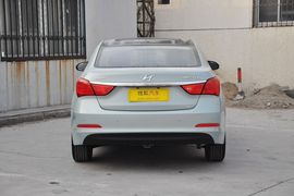 2014款现代名图1.8L自动智能型