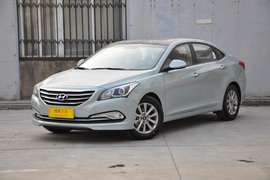 2014款现代名图1.8L自动智能型