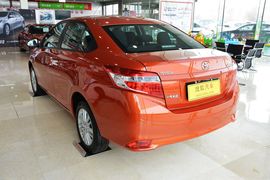 2014款丰田威驰1.3L自动智尚版