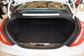 2014款捷豹XJL 2.0T两驱尊享商务版
