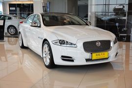 2014款捷豹XJL 2.0T两驱尊享商务版