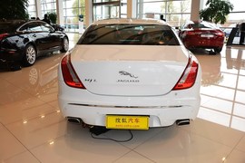 2014款捷豹XJL 2.0T两驱尊享商务版