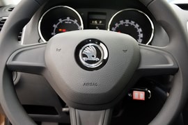 2014款斯柯达野帝1.4TSI手动探索版