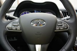 2015款英菲尼迪Q50L 2.0T豪华版