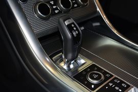 2014款路虎揽胜运动版5.0 V8 SC 锋尚创世版