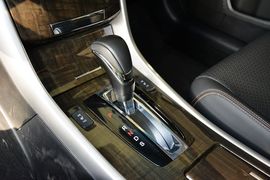 2014款本田雅阁3.0L EXLN旗舰版