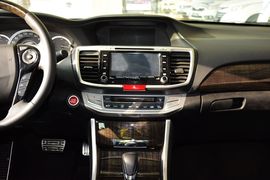 2014款本田雅阁3.0L EXLN旗舰版