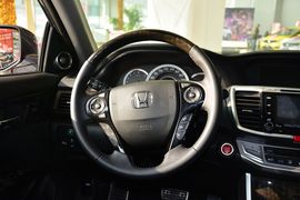 2014款本田雅阁3.0L EXLN旗舰版
