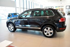 2011款大众途锐3.0TSI V6豪华型