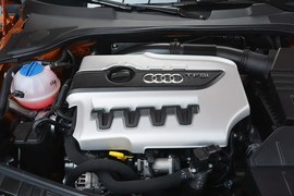2013款奥迪TTS Coupe 2.0TFSI quattro