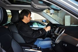 2014款奔驰ML320 4MATIC