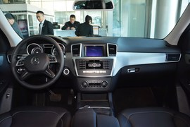 2014款奔驰ML320 4MATIC