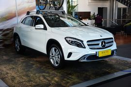 2015款奔驰GLA200