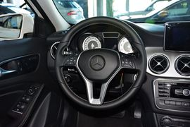 2015款奔驰GLA200