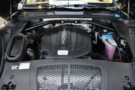 2014款保时捷Macan 2.0T