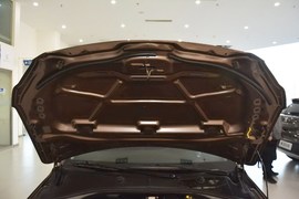 2014款标致301 1.6L手动豪华版