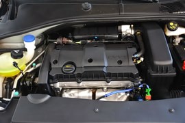 2014款标致301 1.6L手动豪华版