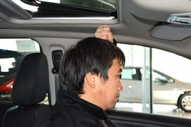 2014款标致301 1.6L手动豪华版