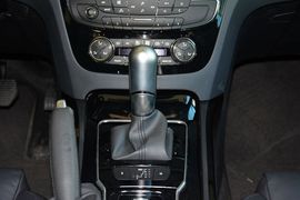 2012款标致508 2.0L自动智享版