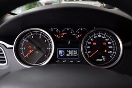 2012款标致508 2.0L自动智享版