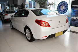 2012款标致508 2.0L自动智享版