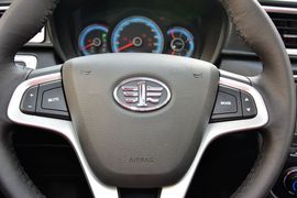 2015款骏派D60 1.8L自动尊贵型