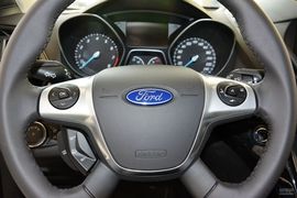 2013款福特翼虎2.0L GTDi四驱运动型